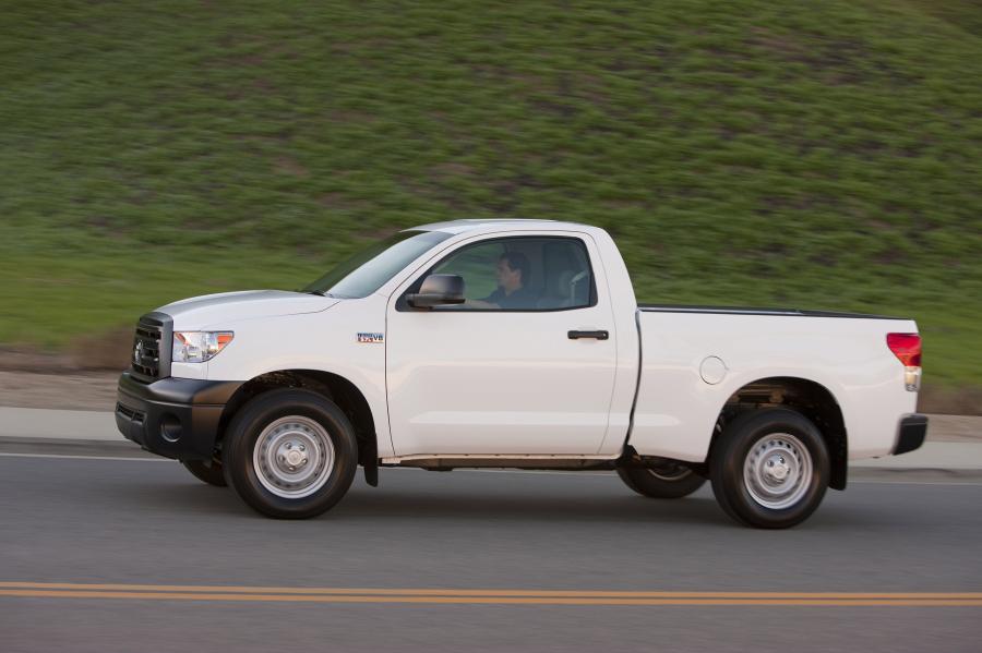  Toyota Tundra Regular Cab Work Truck Package 2010 года  (фото 23 из 32)